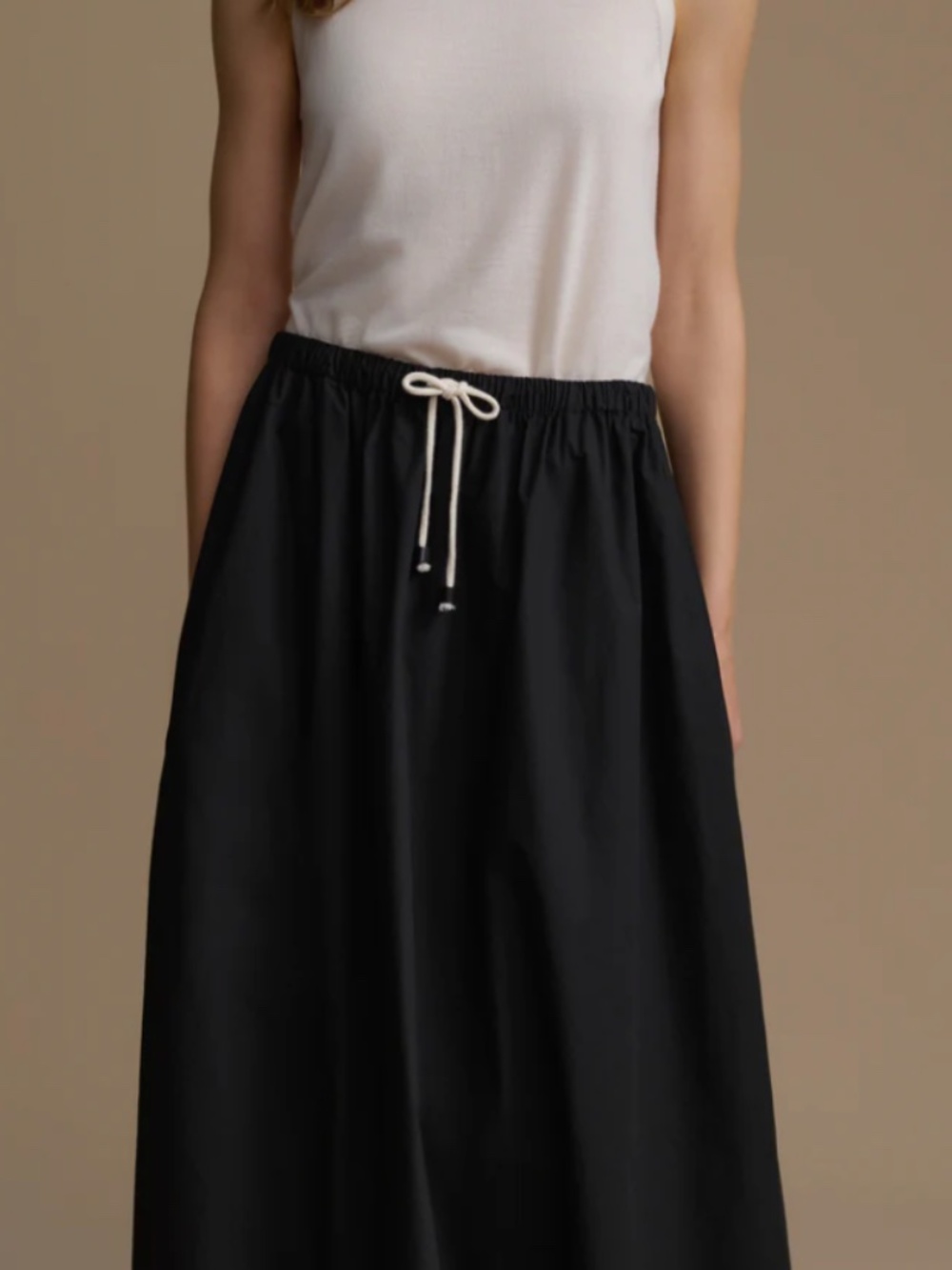 Jenni Kayne Hastings Skirt Black - Picture 2 of 7